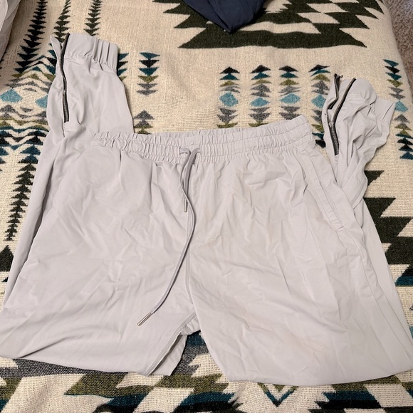 Zyia joggers - Picture 1 of 3